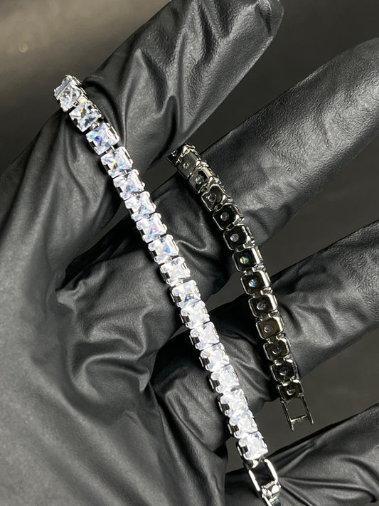 Elegant Shiny Round Shape Luxury Zircon Bracelet